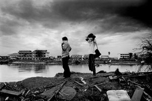 Après le tsunami au large de Sumatra, en 2004.