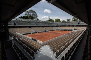 Le nouveau court Simonne-Mathieu, semi-enterré, a été inauguré le 21 mars.