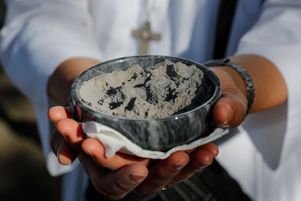 La cérémonie des Cendres, mercredi 17 février, doit marquer le début du Carême.