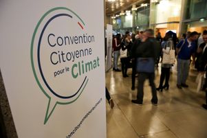 La Convention citoyenne pour le climat a accueilli Nicolas Hulot pour échanger sur le thème de l'écologie le 18 novembre 2019 à Paris 