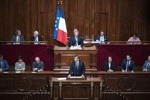 Emmanuel Macron a annoncé la tenue du Congrès, réunion commune des membres de l’Assemblée nationale et du Sénat, lundi 4 mars, dernière étape de la constitutionnalisation de l’IVG.