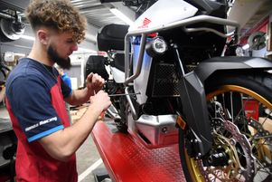 Le contrôle technique pour les deux-roues sera mis en place progressivement à partir d’avril 2024.