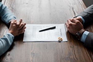 La loi de 2016 a réformé le divorce par consentement mutuel en supprimant le passage devant le juge.