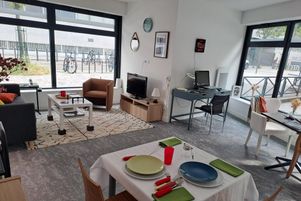 L’Agirc-Arrco inaugurait vendredi 21 juin son nouvel « appartement témoin » destiné à présenter des dispositifs pour favoriser le vieillissement à domicile.