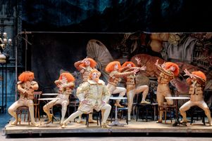 « Les Brigands » mis en scène par Barrie Kosky à l’Opéra Garnier, le 18 septembre.