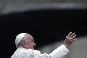 Le pape François place Saint-Pierre, le 16 octobre 2024.