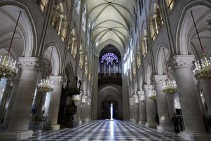 Vue intérieure de Notre-Dame de Paris, le 29 novembre 2024. La chapelle viendra se nicher au cœur de l’actuelle chapelle Saint-Georges.