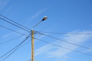 Début février, la facture d’électricité baissera de 14 % pour les ménages au tarif réglementé. La note sera cependant plus élevée pour ceux ayant souscrit à une offre fixe. (Photo d’illustration)