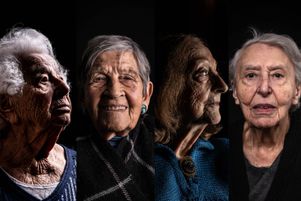 Les quatre survivantes d’Auschwitz espèrent que la jeunesse témoignera à son tour des crimes nazis. De gauche à droite : Esther Senot, Ginette Kolinka, Judith Elkan-Hervé et Yvette Lévy.