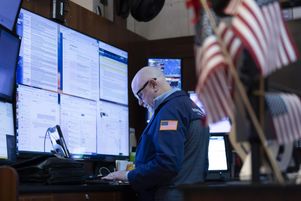 Un trader à la Bourse de New York. Wall Street a clôturé en forte hausse, mercredi 9 avril 2025.