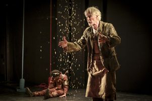 La pièce de théâtre « Pinocchio créature » d’après Carlo Collodi, est au studio théâtre de la Comédie Française jusqu’au 29 juin 2025. 