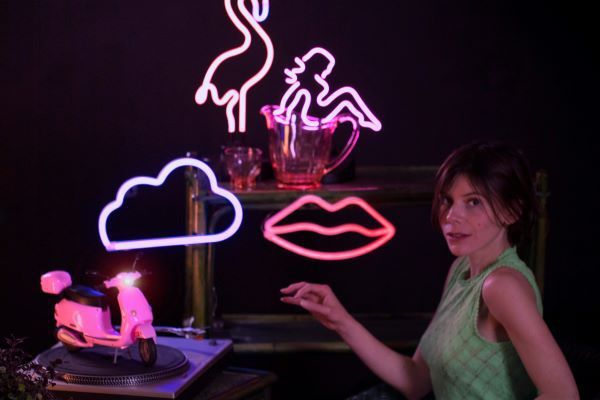 Le Théâtre 14, à Paris, propose au public de découvrir quelques pièces qui auraient dû être jouées au festival Off d’Avignon.